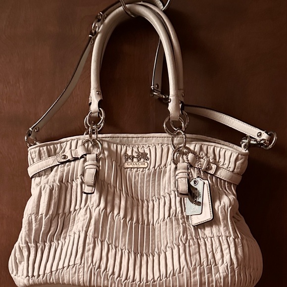 LOW START COACH Madison Sophia pleated leather satchel purse & wallet set - Picture 5 of 13